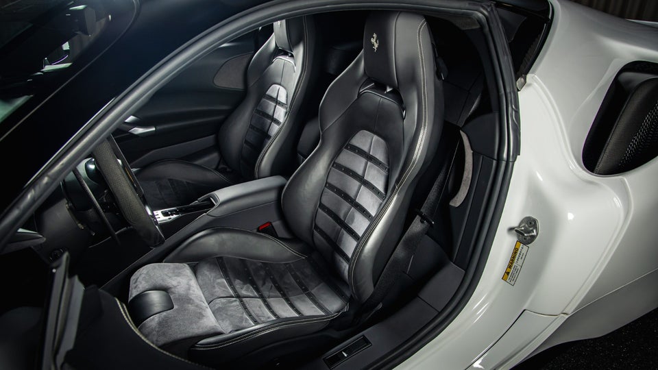 Ferrari SF90 Stradale 4,0 DCT 2d