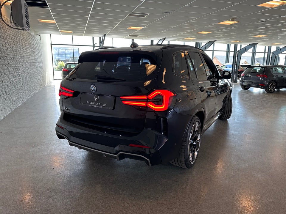 BMW iX3 Charged Plus M-Sport 5d