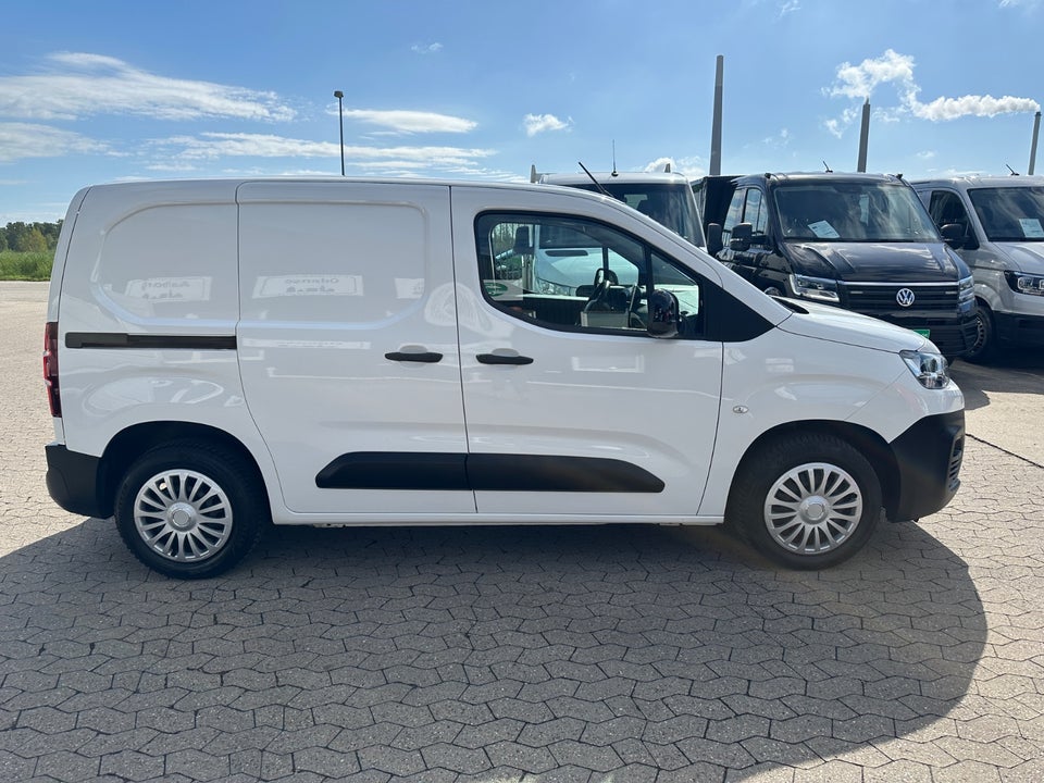 Citroën Berlingo 1,5 BlueHDi 100 L1 ProffLine Van