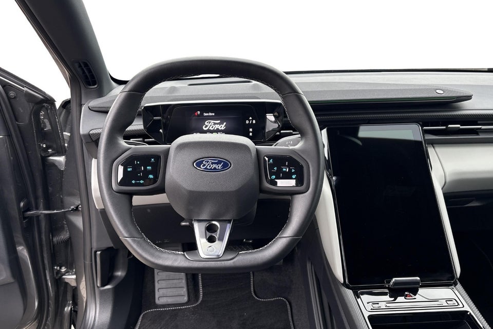 Ford Capri 77 Premium Extended Range 5d