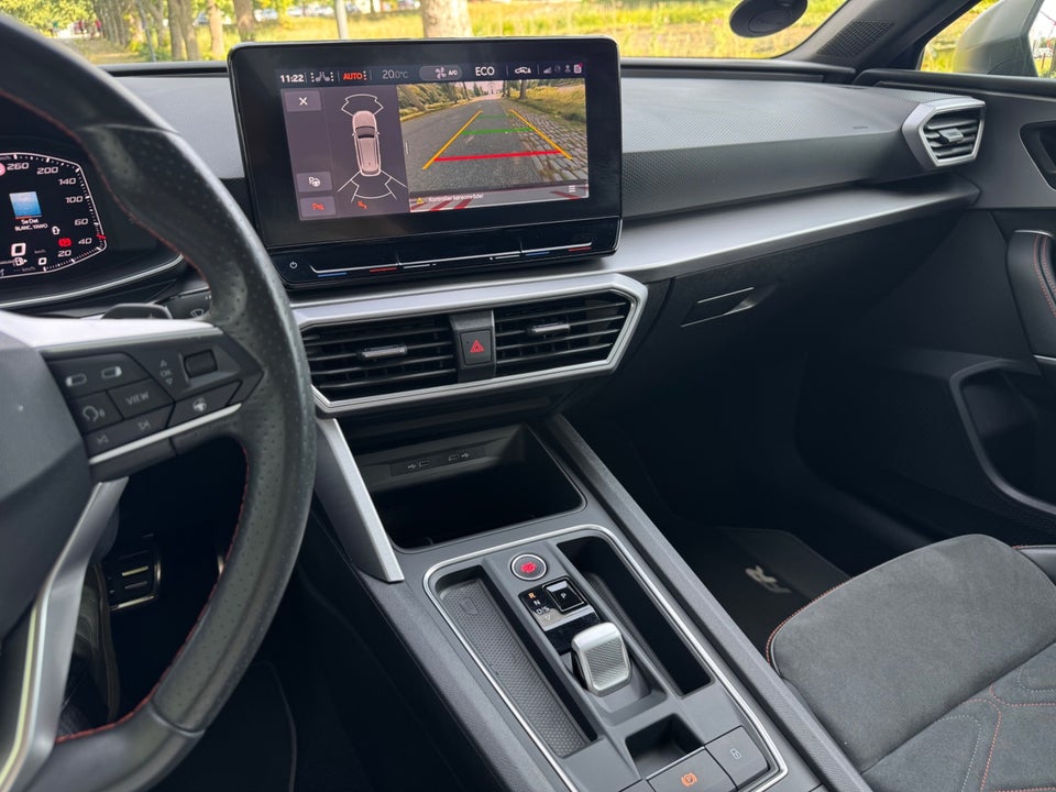 Seat Leon 1,4 eHybrid FR Business Edition Sportstourer DSG 5d