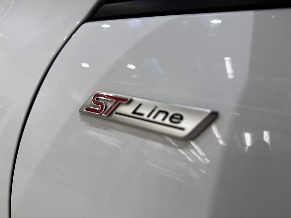 Ford Kuga 2,5 PHEV ST-Line X CVT 5d