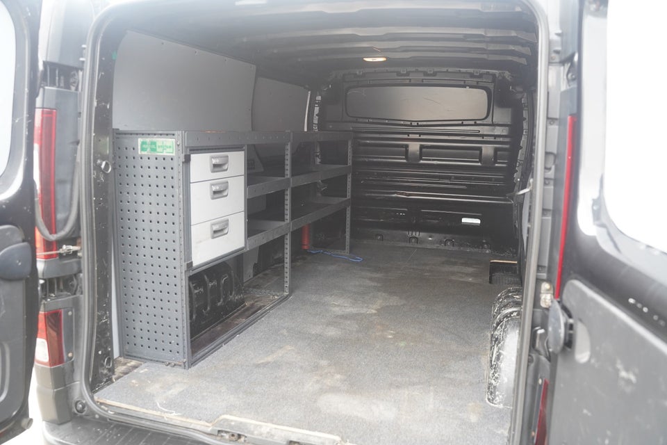 Renault Trafic T29 1,6 dCi 115 L2H1