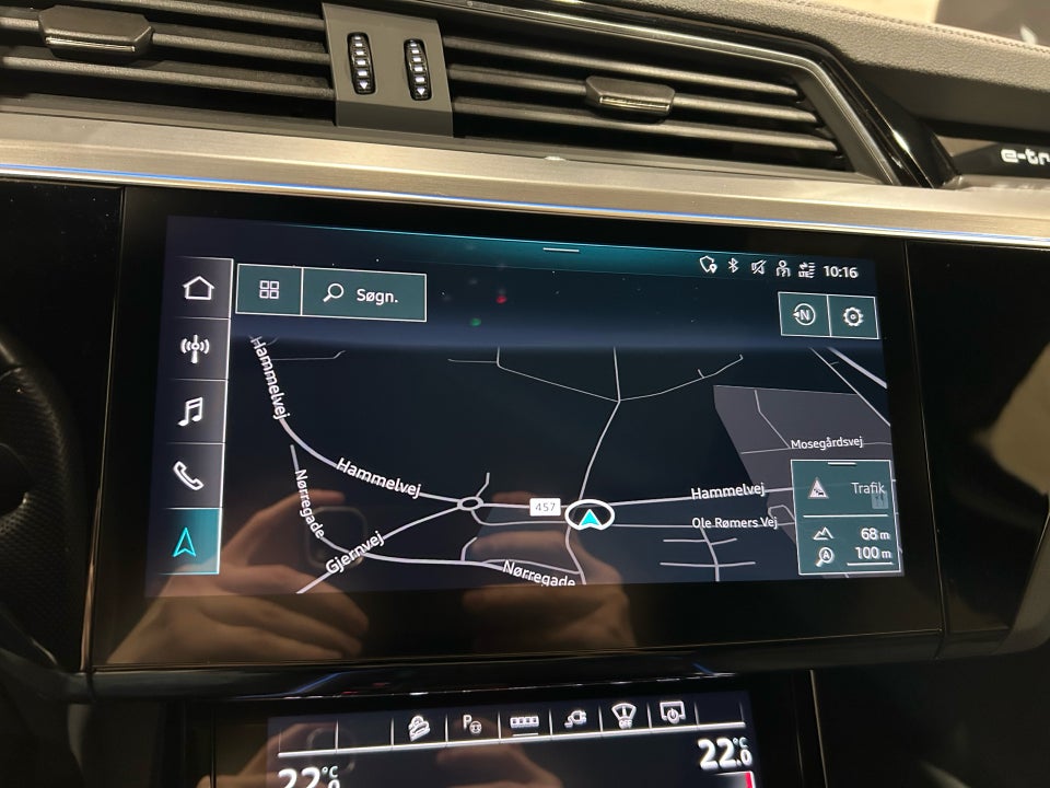 Audi e-tron S quattro 5d