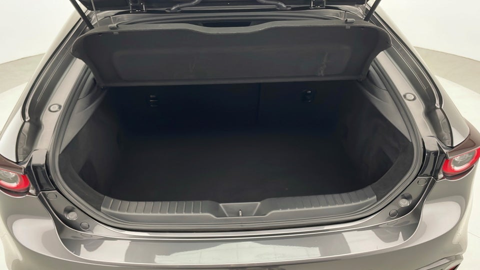 Mazda 3 2,0 e-SkyActiv-G 150 Sky aut. 5d