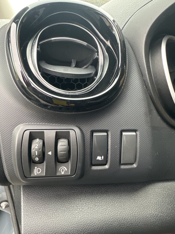 Renault Trafic T29 2,0 dCi 145 L2H1 EDC