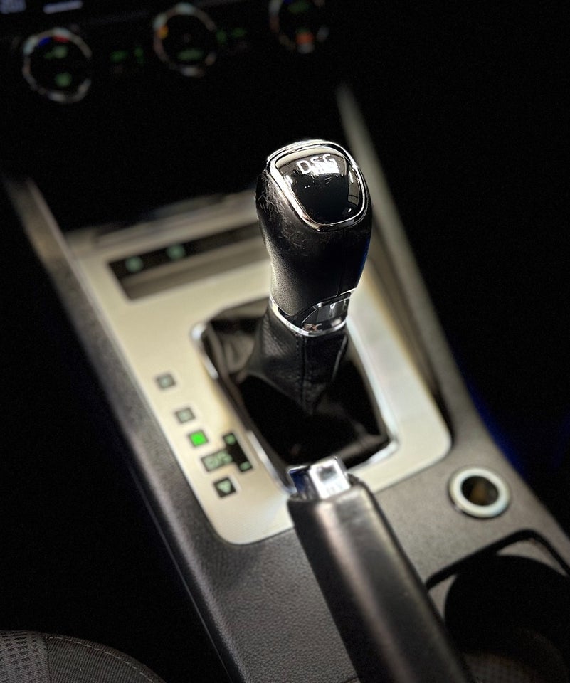 Skoda Octavia 1,6 TDi 110 Style Combi DSG 5d