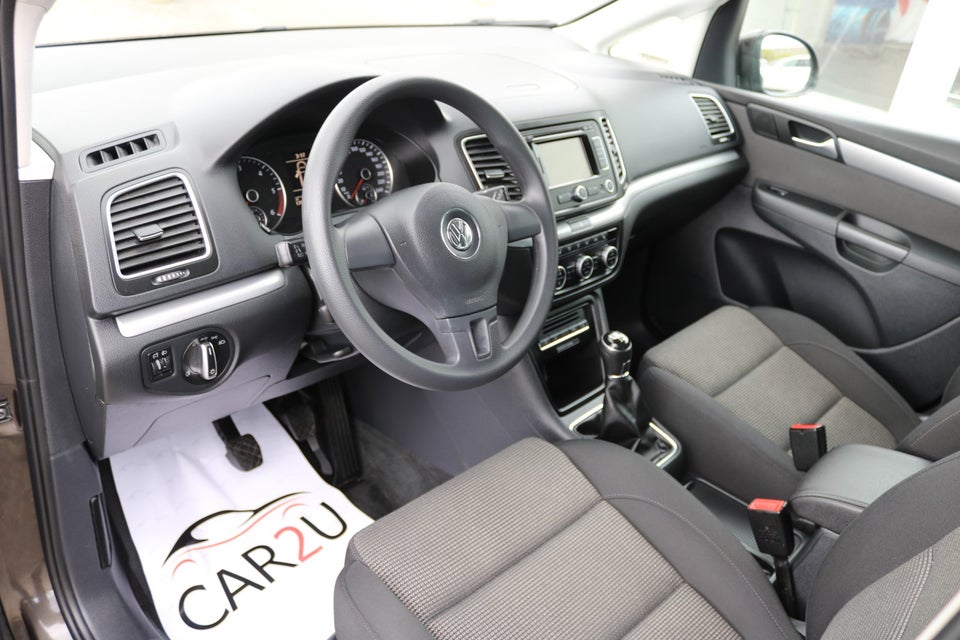 VW Sharan 2,0 TDi 140 Comfortline BMT 7prs 5d