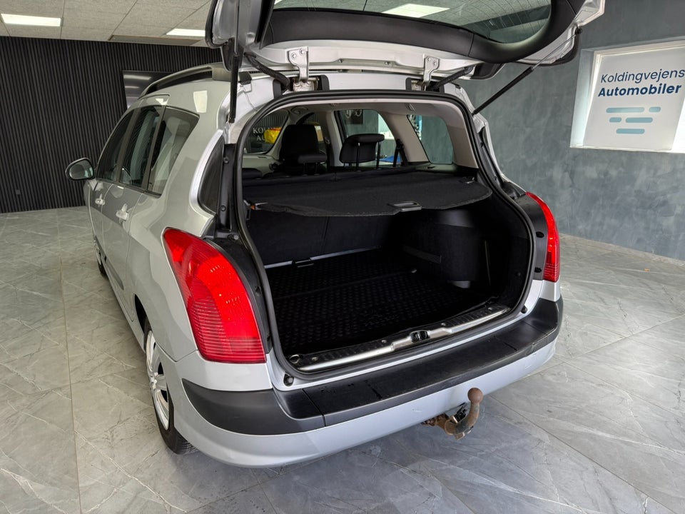 Peugeot 308 1,6 HDi 92 Access stc. 5d