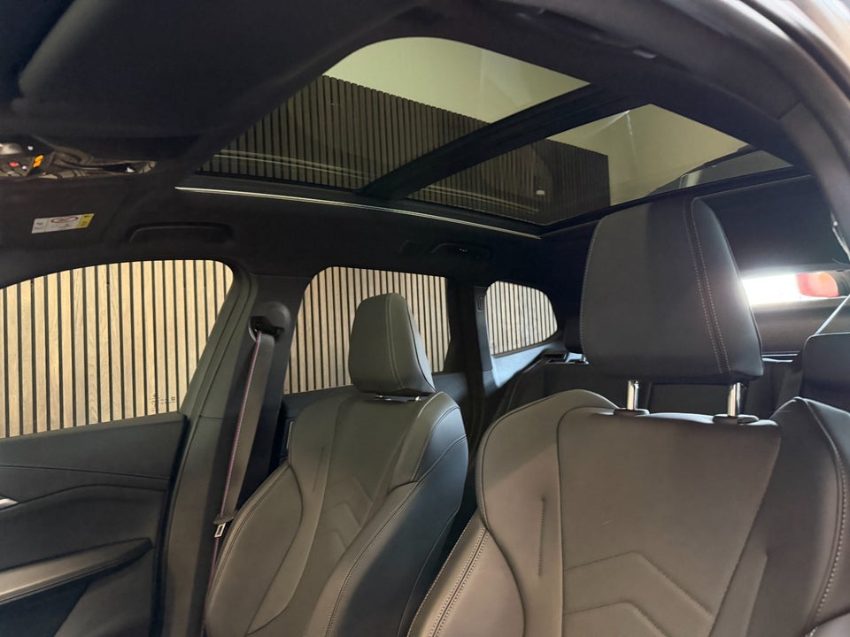 BMW iX1 xDrive30 Fully Charged M-Sport 5d