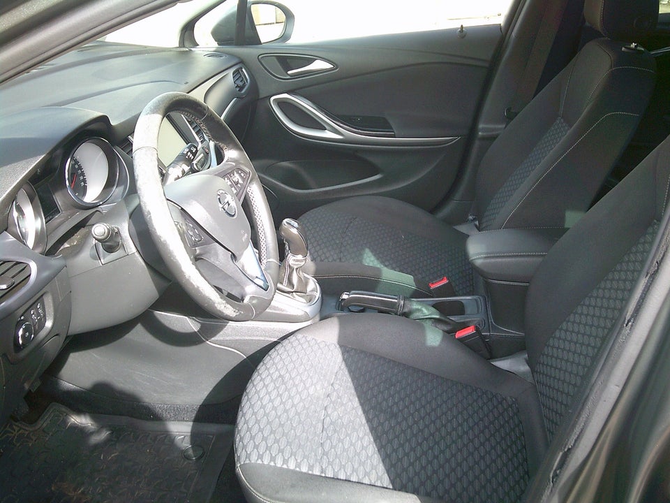Opel Astra 1,0 T 105 Enjoy Sports Tourer 5d