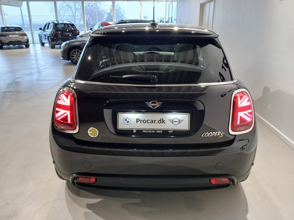 MINI Cooper SE Yours Trim 3d