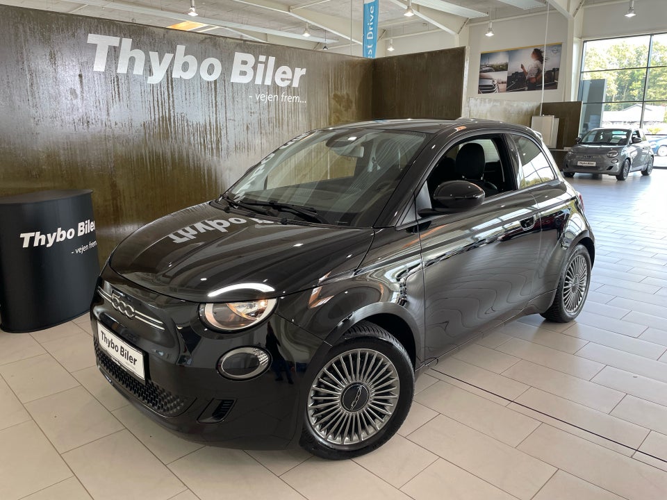 Fiat 500e 42 Icon 3d