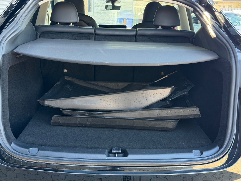 Tesla Model Y Performance AWD 5d