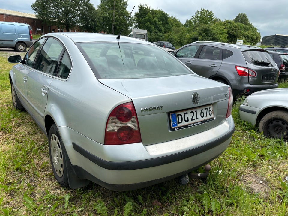 VW Passat 1,9 TDi 100 4d