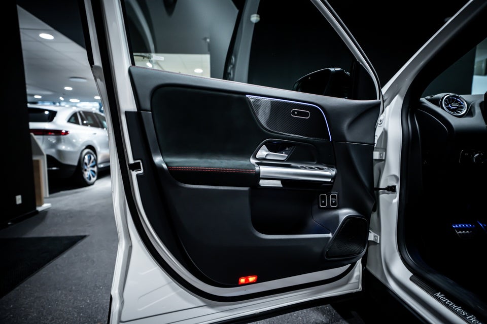 Mercedes GLA250 e 1,3 AMG Premium aut. 5d