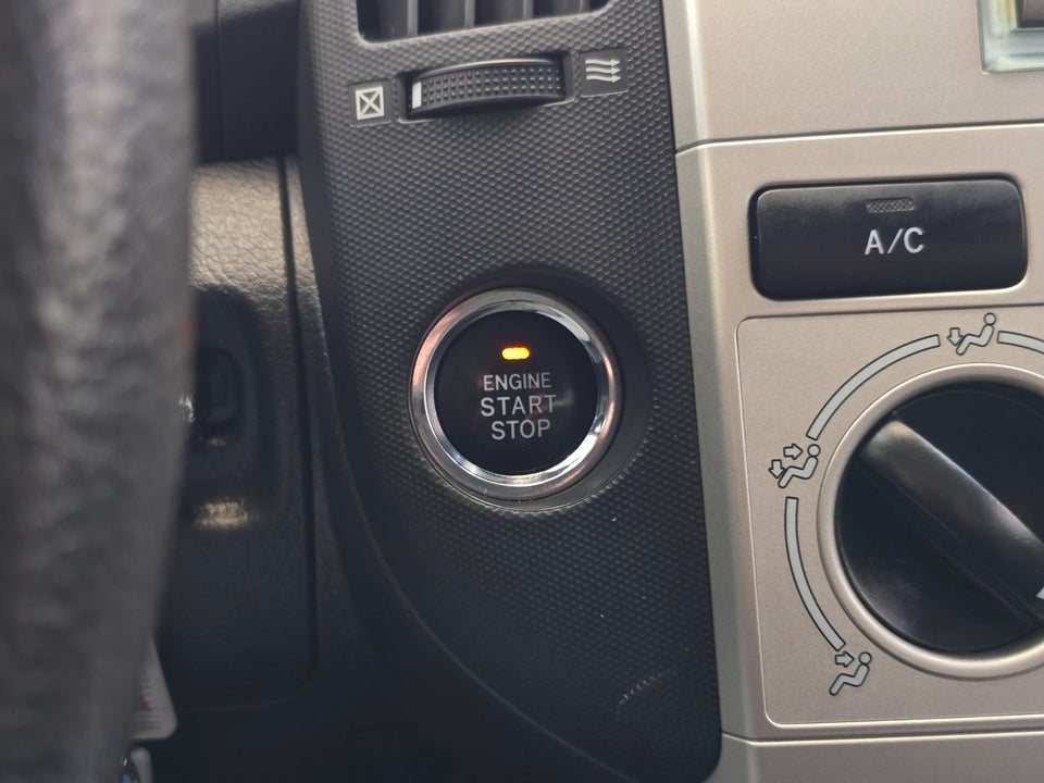 Toyota Corolla Verso 1,6 Terra 7prs 5d