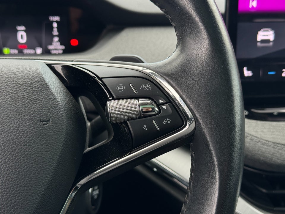 Skoda Enyaq 80 iV Loft 5d