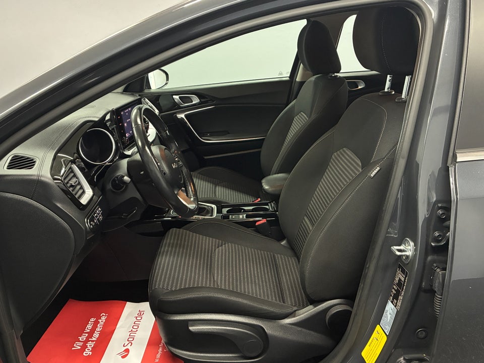 Kia Ceed 1,6 PHEV Prestige SW DCT 5d