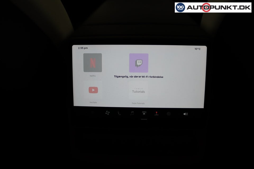 Tesla Model Y Long Range AWD 5d