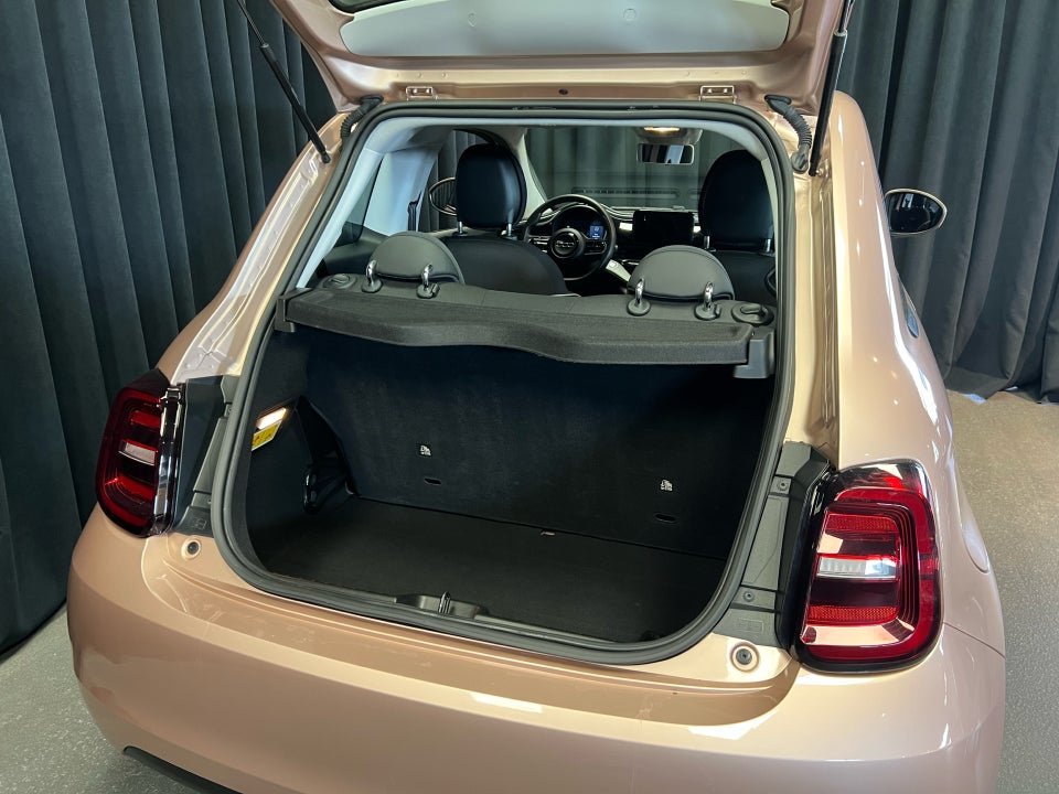 Fiat 500e 24 Action 3d