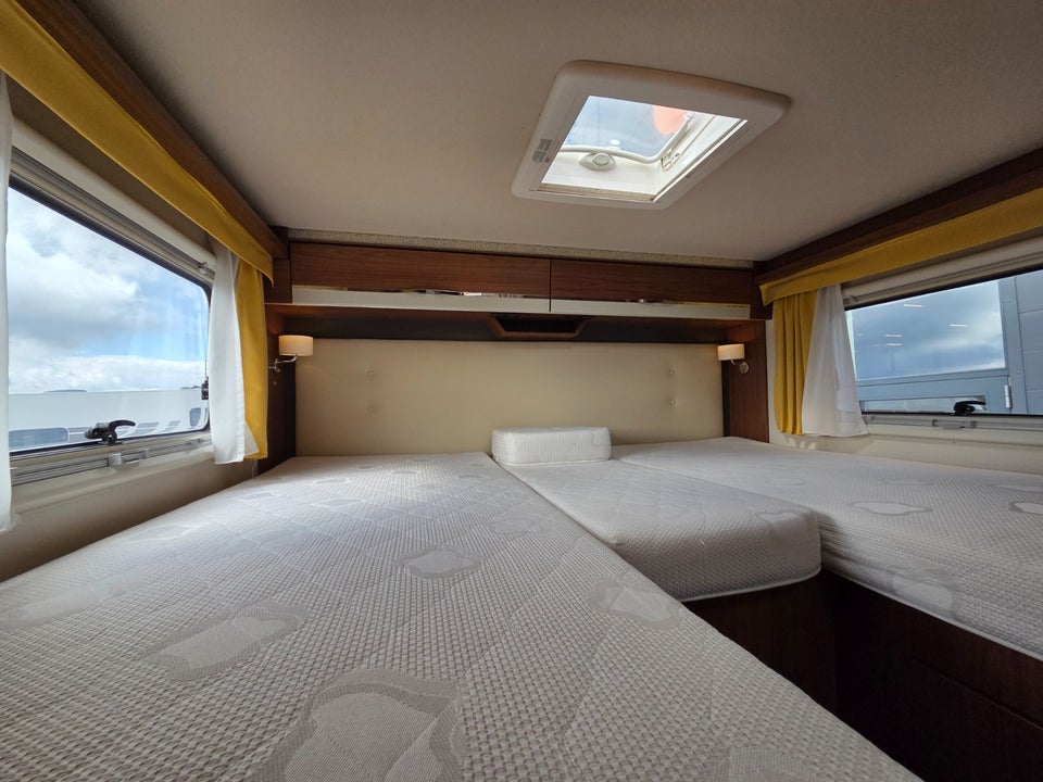 Euramobil Integra Line 2,3 JTD 655 EB 2d