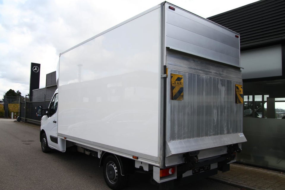 Renault Master IV T35 2,3 dCi 180 L3 Alukasse m/lift