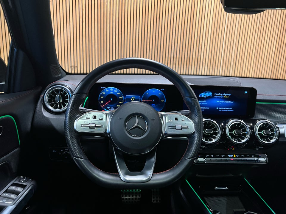 Mercedes EQB250 AMG Premium 7prs 5d