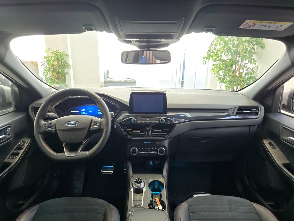 Ford Kuga 2,5 PHEV ST-Line X CVT 5d