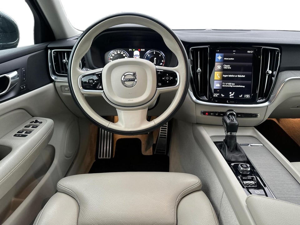 Volvo V60 2,0 D4 200 Inscription aut. 5d