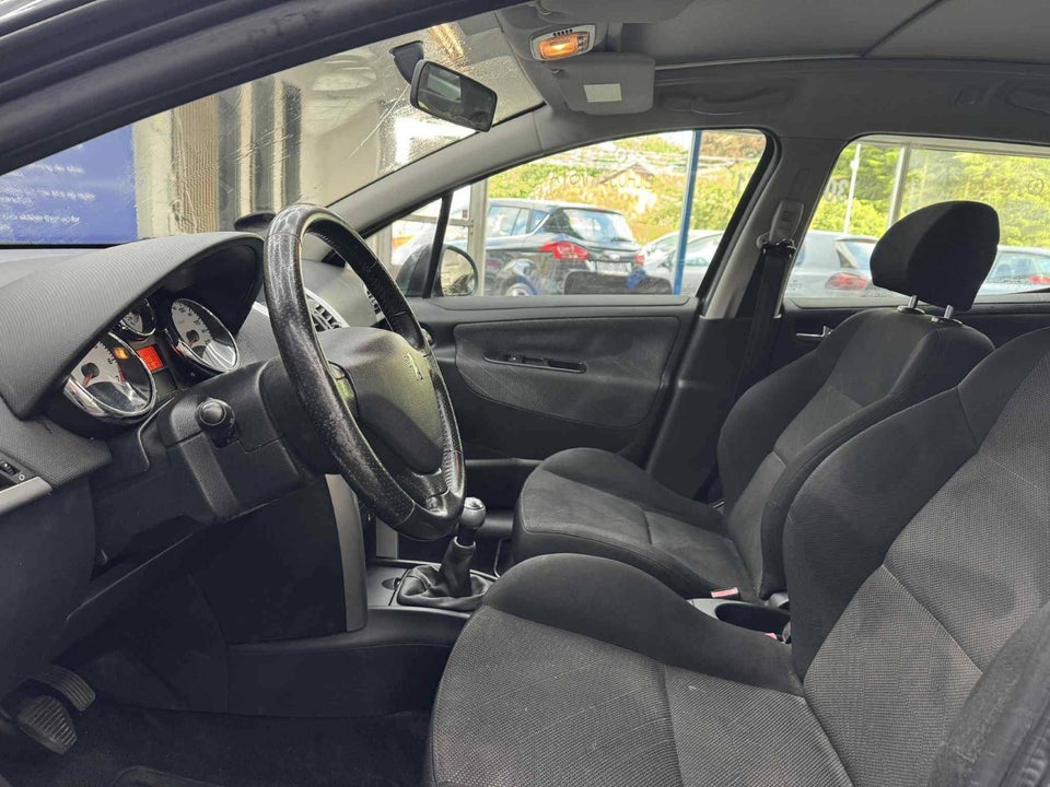 Peugeot 207 1,6 VTi S16 SW 5d