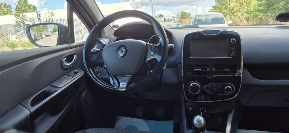 Renault Clio IV 0,9 TCe 90 Dynamique Sport Tourer 5d
