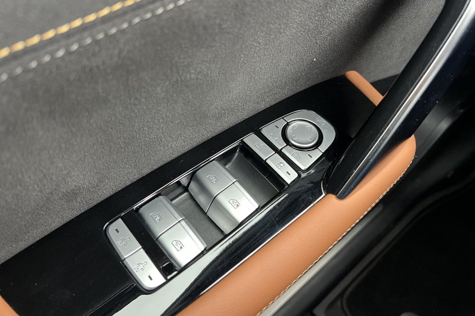 BYD Tang 109 Flagship AWD 7prs 5d