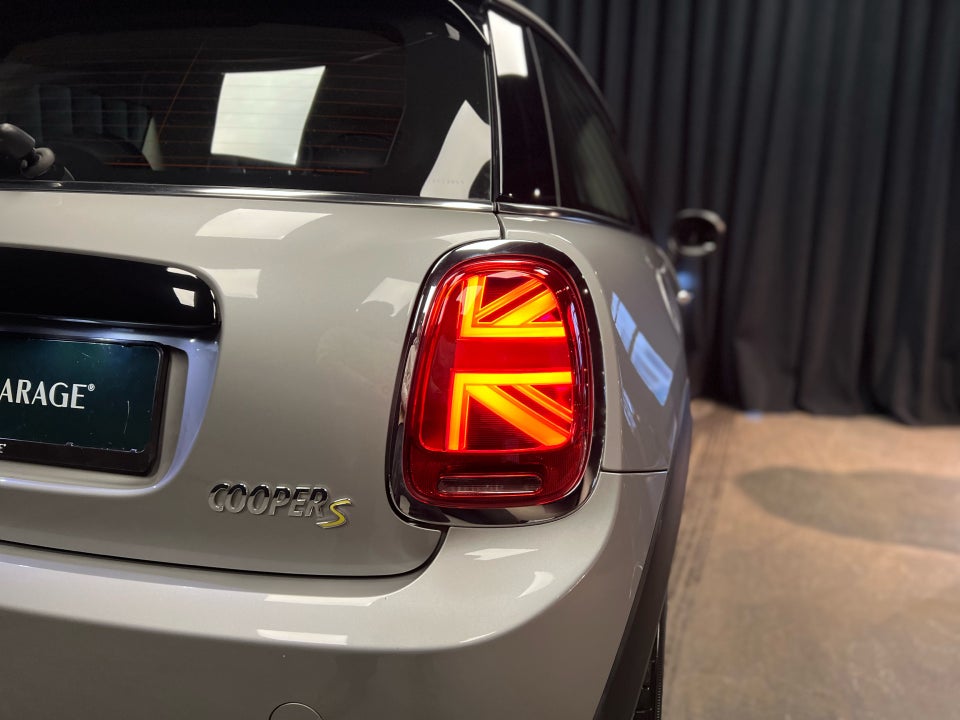 MINI Cooper SE Edition Premium Plus 3d