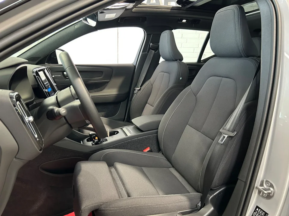 Volvo EX40 Extended Range Ultra 5d