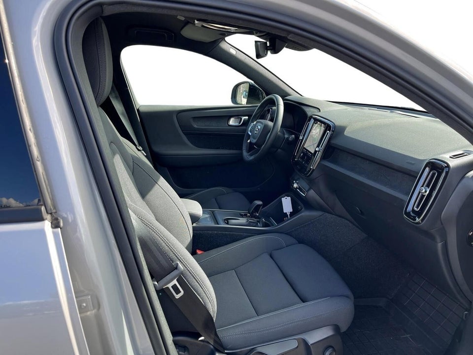 Volvo EX40 Extended Range Core 5d