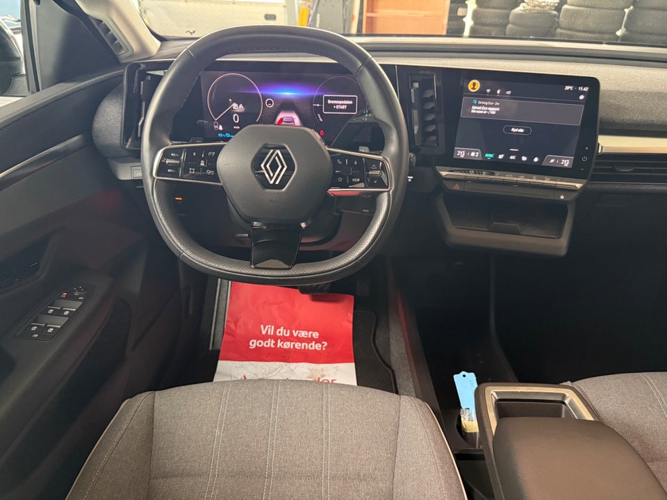 Renault Megane E-Tech 40 Equilibre 5d