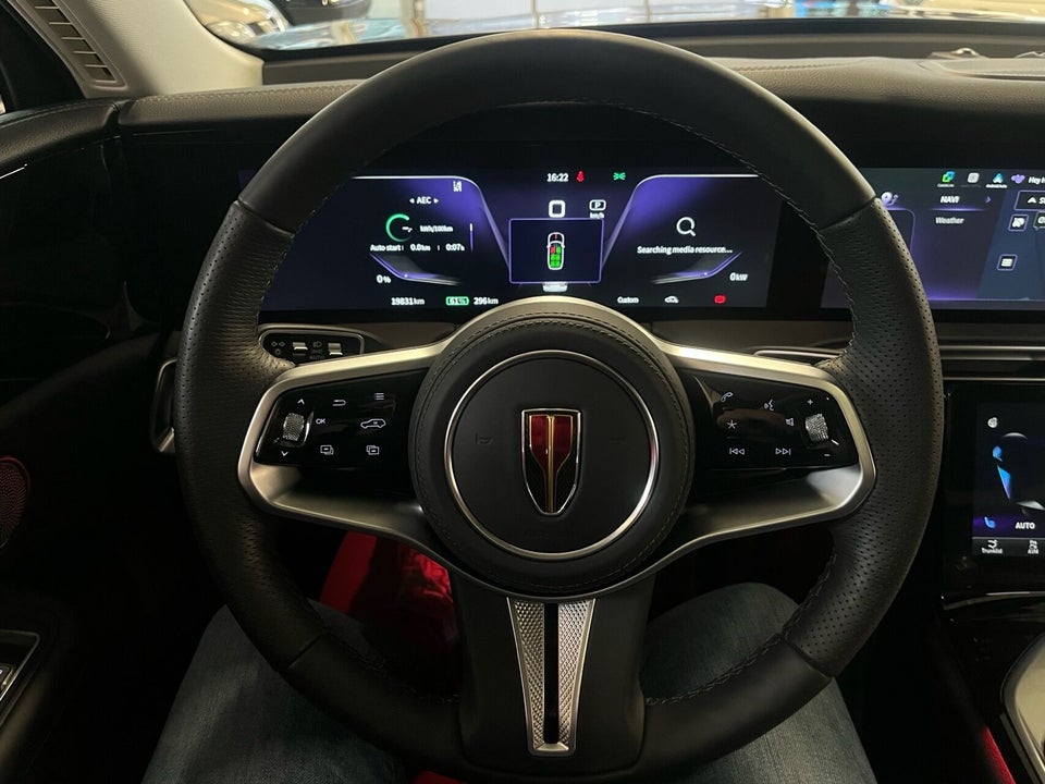 Hongqi E-HS9 120 Exclusive+ 5d