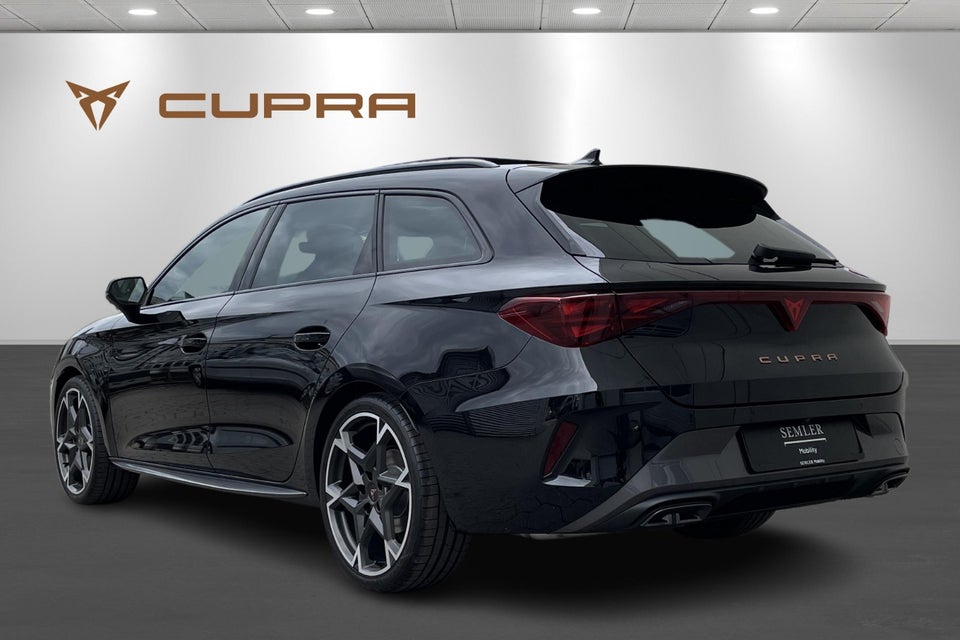 Cupra Leon 1,5 eTSi High Sportstourer DSG 5d