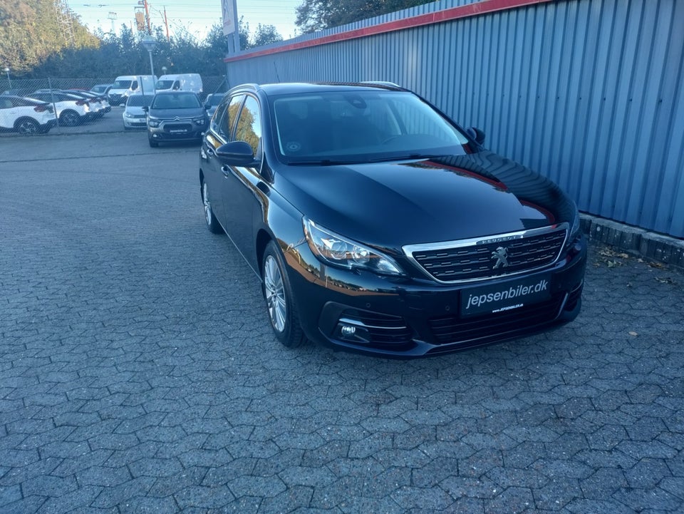 Peugeot 308 1,6 BlueHDi 120 Allure+ SW 5d