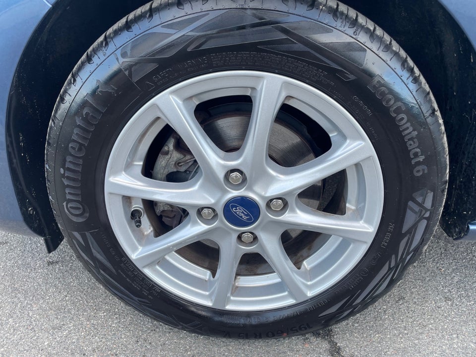 Ford Fiesta 1,0 EcoBoost mHEV Titanium X 5d