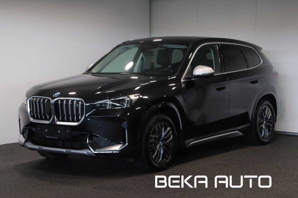 BMW iX1 xDrive30 X-Line 5d