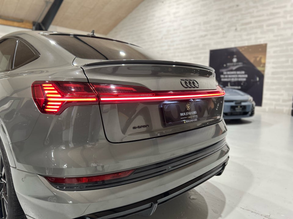 Audi e-tron 55 Black Edition S-line Sportback quattro 5d
