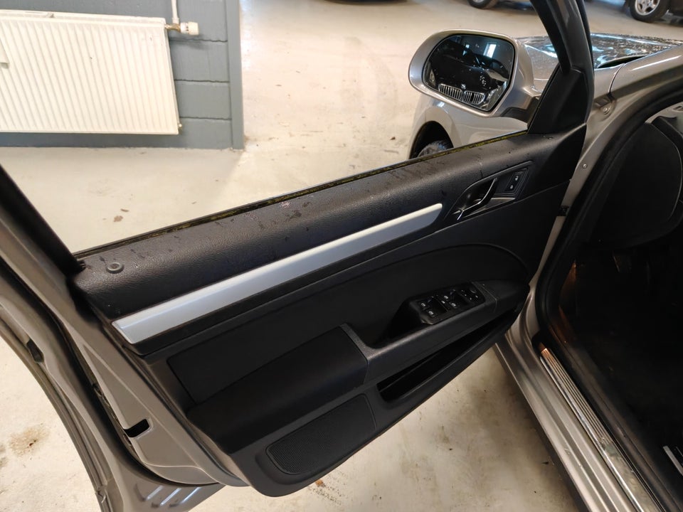 Skoda Superb 1,8 TSi 160 Elegance Combi 5d