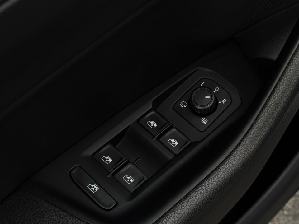 VW Arteon 2,0 TSi 190 R-line DSG 4d