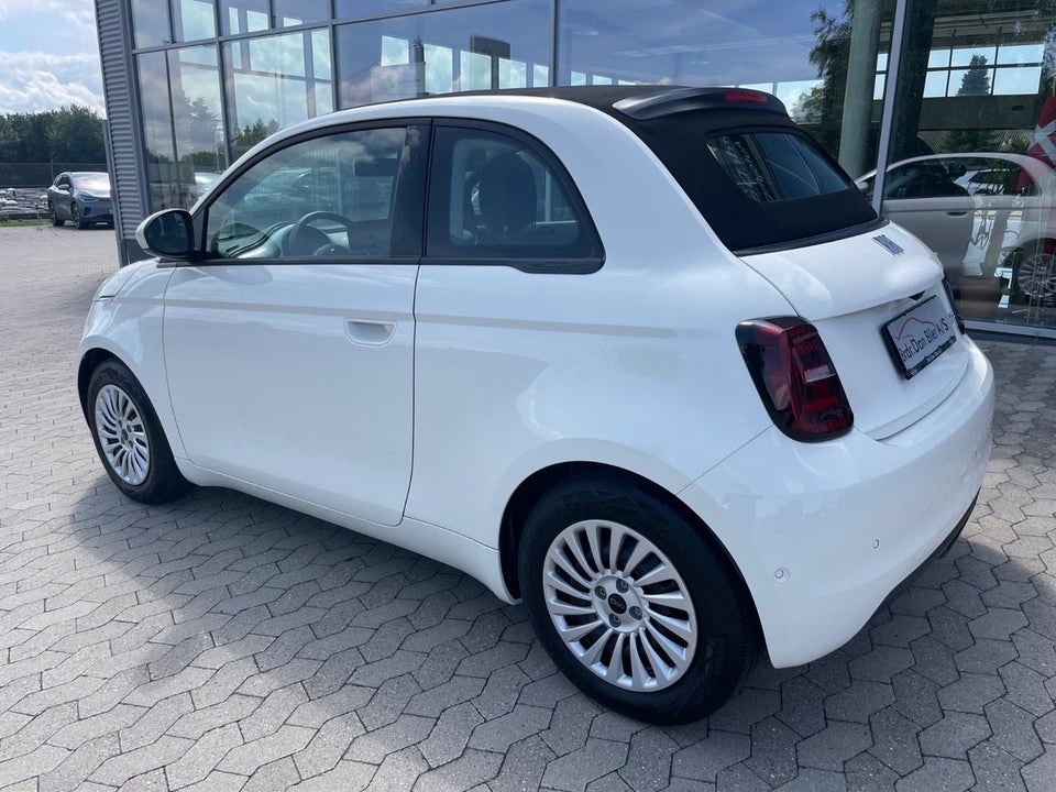 Fiat 500e 42 Icon Pack Cabrio 2d