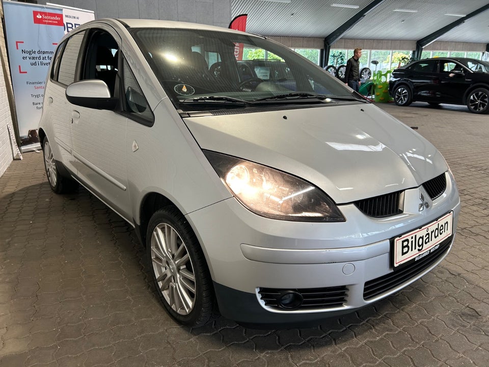 Mitsubishi Colt 1,3 Insport Coolpack 5d