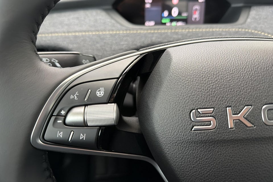 Skoda Elroq 85 iV Loft 5d