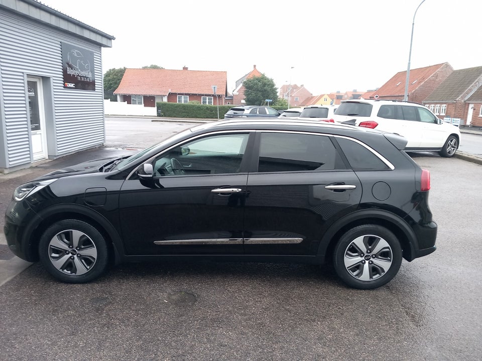 Kia Niro 1,6 PHEV Advance DCT 5d