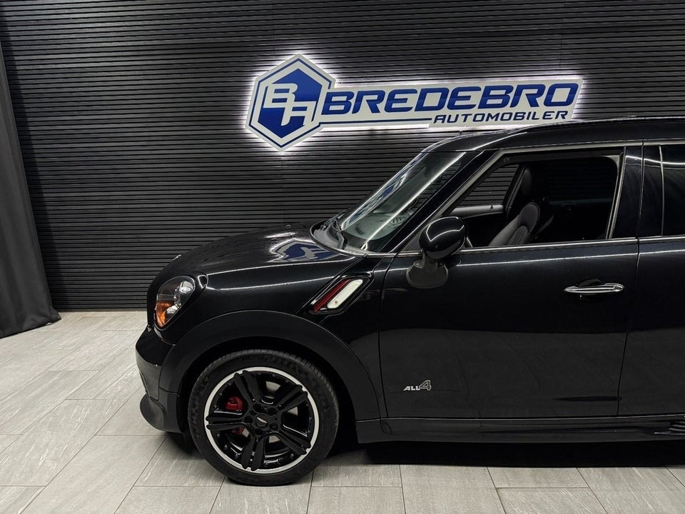 MINI Countryman Cooper S 1,6 JC Works aut. ALL4 5d